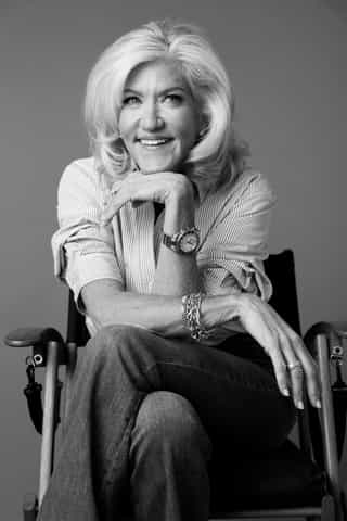 Katy Enger - Photo 2