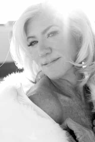 Katy Enger - Photo 9